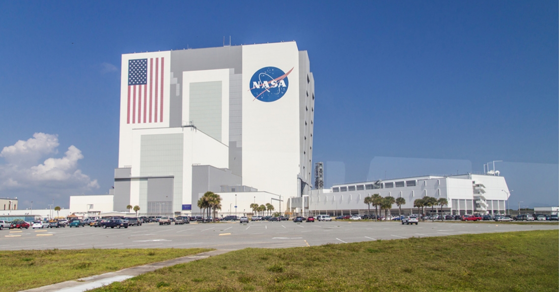 1461109114-nasa-usa-building.jpg