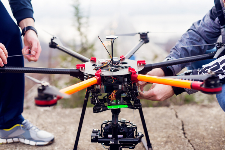 Parijs organiseert drone-festival op Champs-Elysées