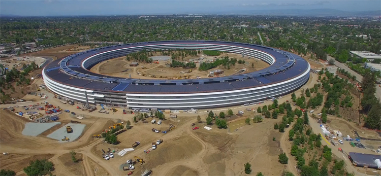 Matthew Roberts - Apple Park 1 Year Recap