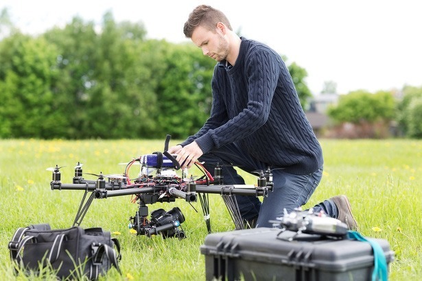 ilt-erkent-nlr-als-eerste-keuringsinstantie-voor-drones-quadcopter-uav-rpas-piloot